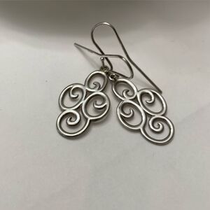 James Avery Retired 4 Swirl Earrings